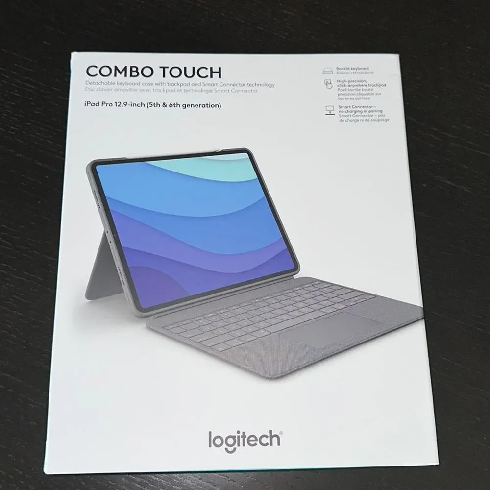 EMPTY BOX for Logitech Combo Touch keyboard case.